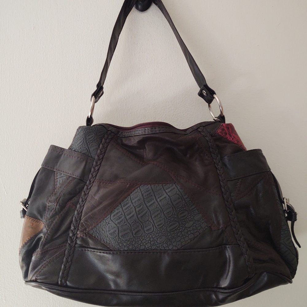 Swiss Colony Patchwork Handbag - Picture 2 of 3